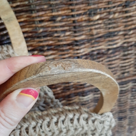 Creative Co-op Jute Crochet Handbag Natural Wooden Handles Boho Coastal Festival - Picture 8 of 9